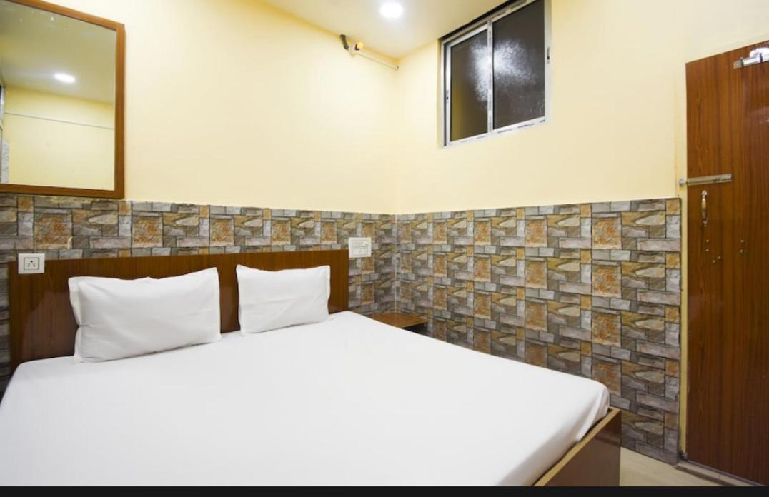 Daylight Palace Hotel Haora Exterior photo